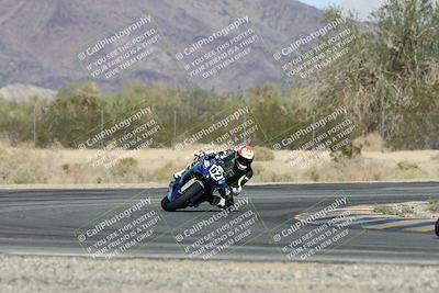 media/Nov-01-2025-CVMA (Sat) [[fc0f7531b8]]/Race 7-Formula Twins-Formula 40 UL/